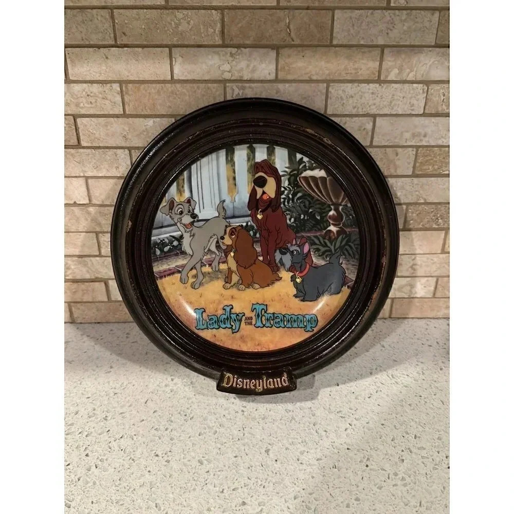 Walt Disney Collectors Plate "Disney Animals" - Lady & the Tramp ba